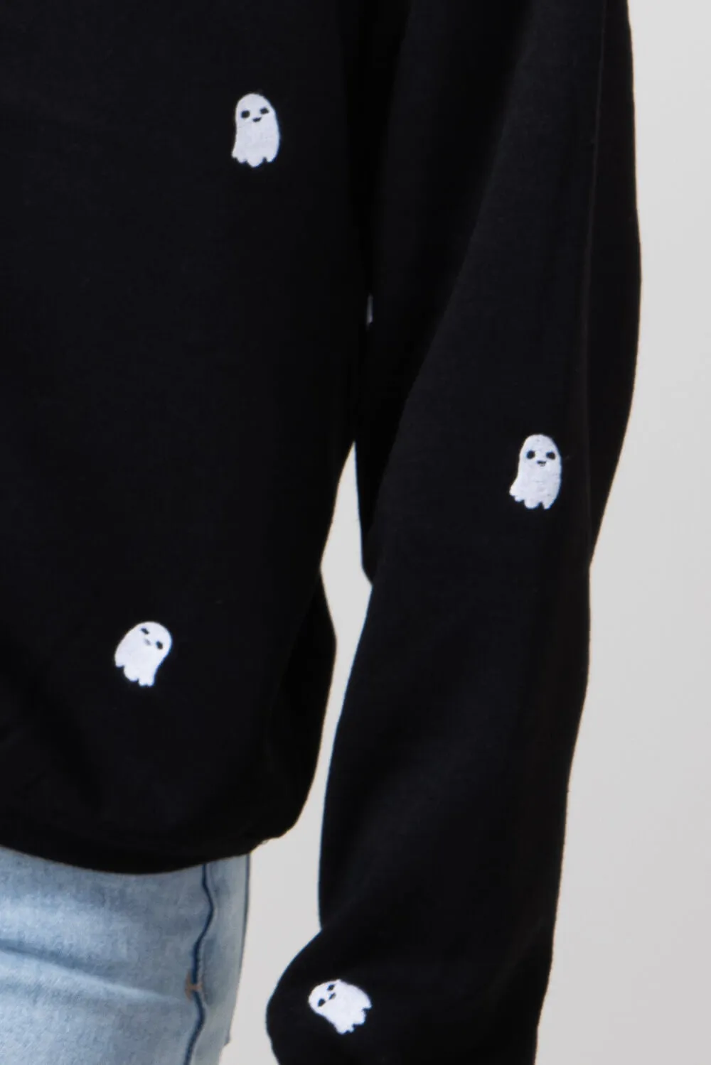 1897 Active Ghost Embroidered Sweatshirt for Women in Black | T836-BLACK