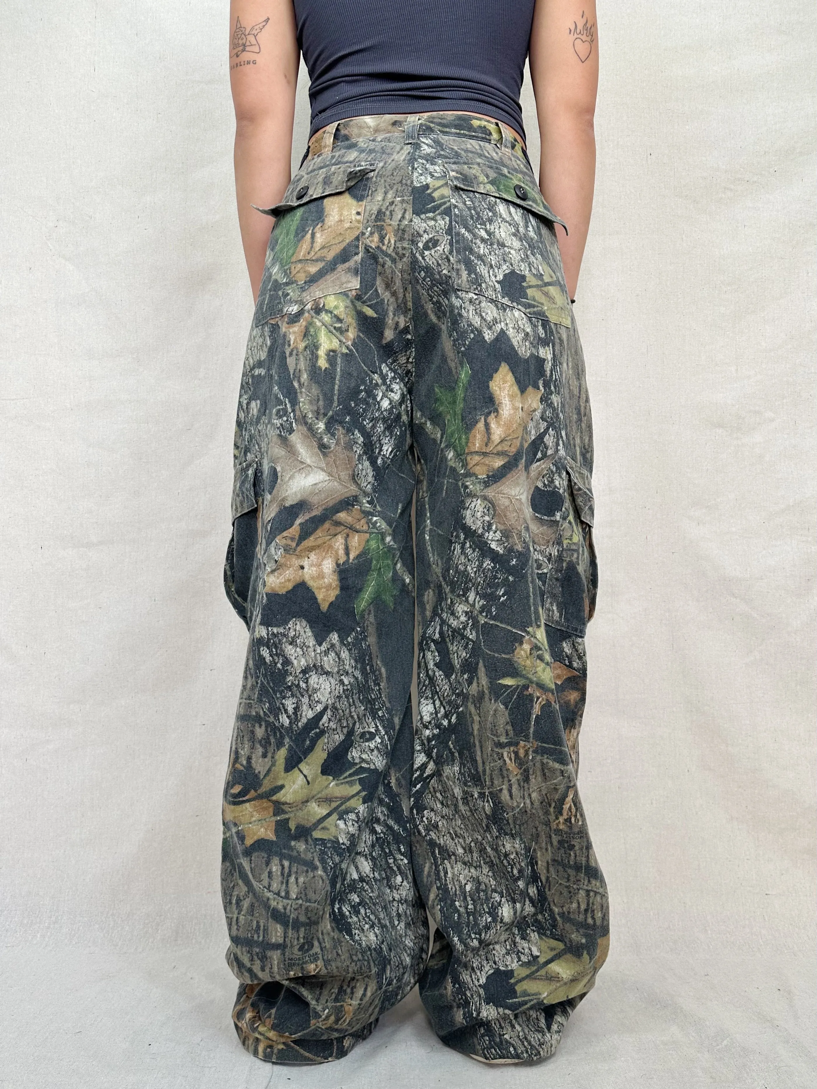 90's Realtree Camo Vintage Cargo Pants Size 31x33