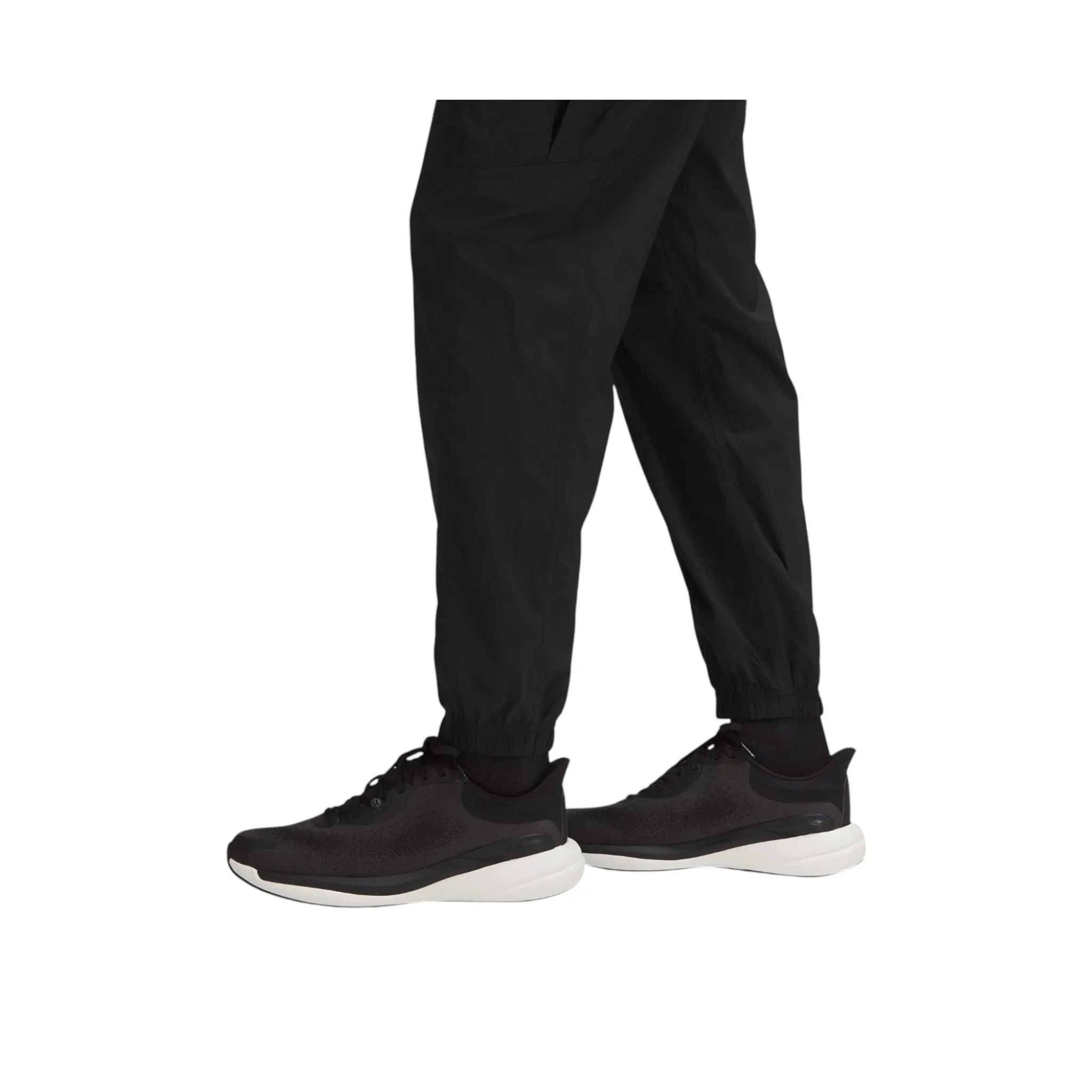 Adventure-Ready Lightweight Cargo Pants