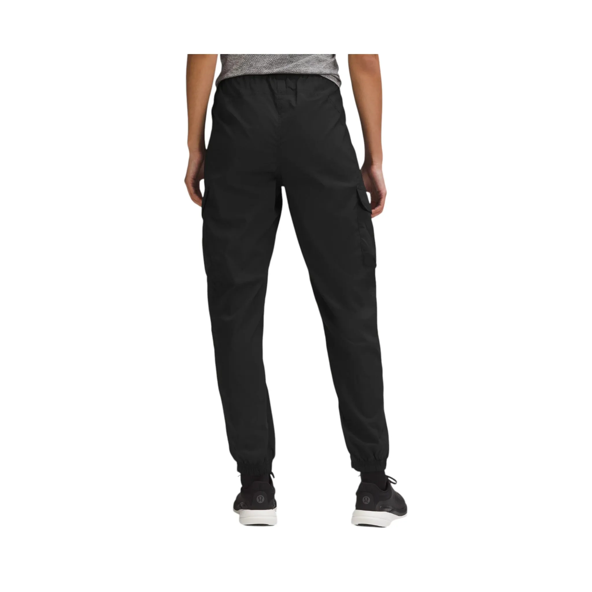 Adventure-Ready Lightweight Cargo Pants