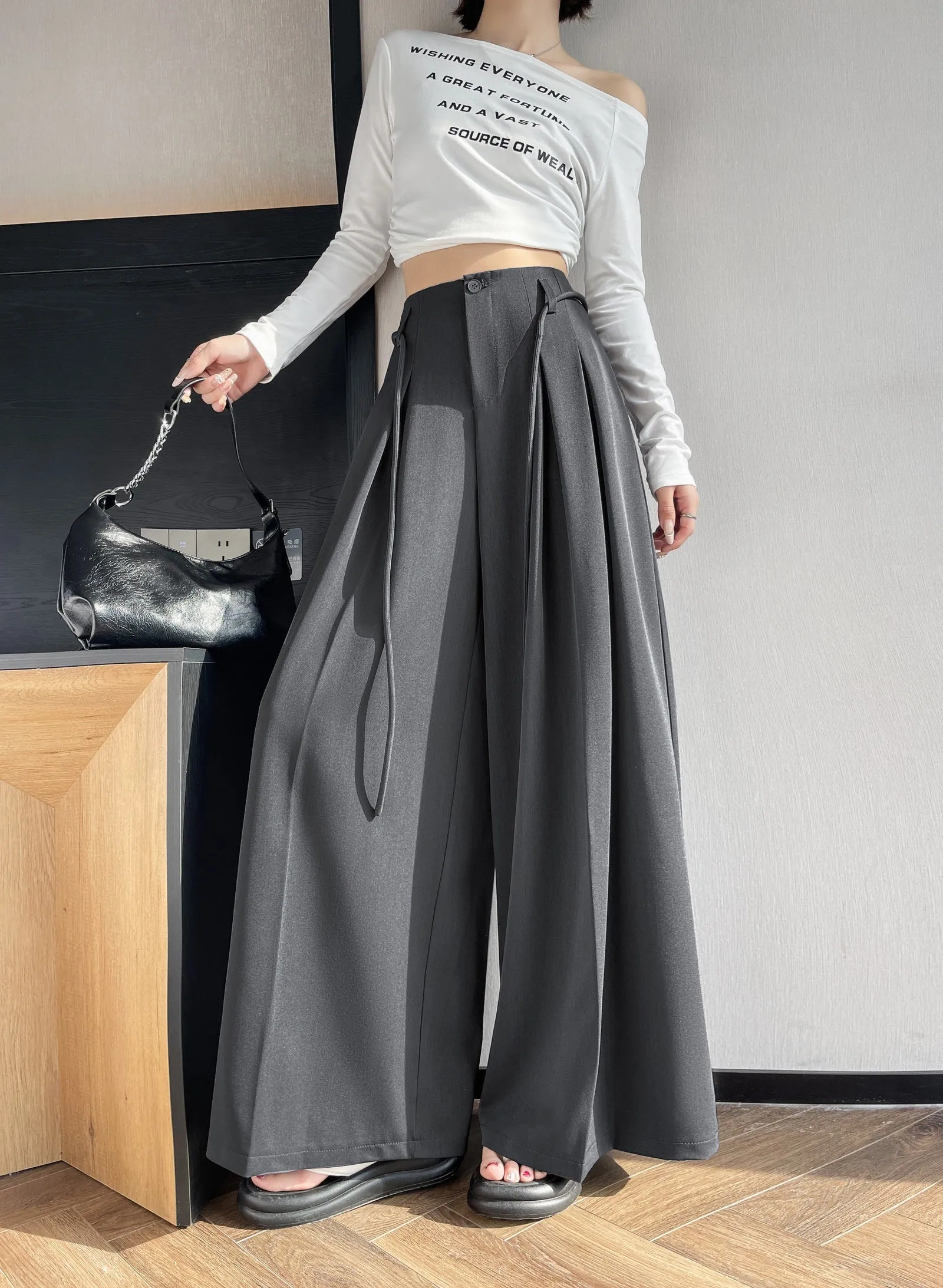 Breathable and Loose Fit Wide Leg Trousers Perfect for Summer