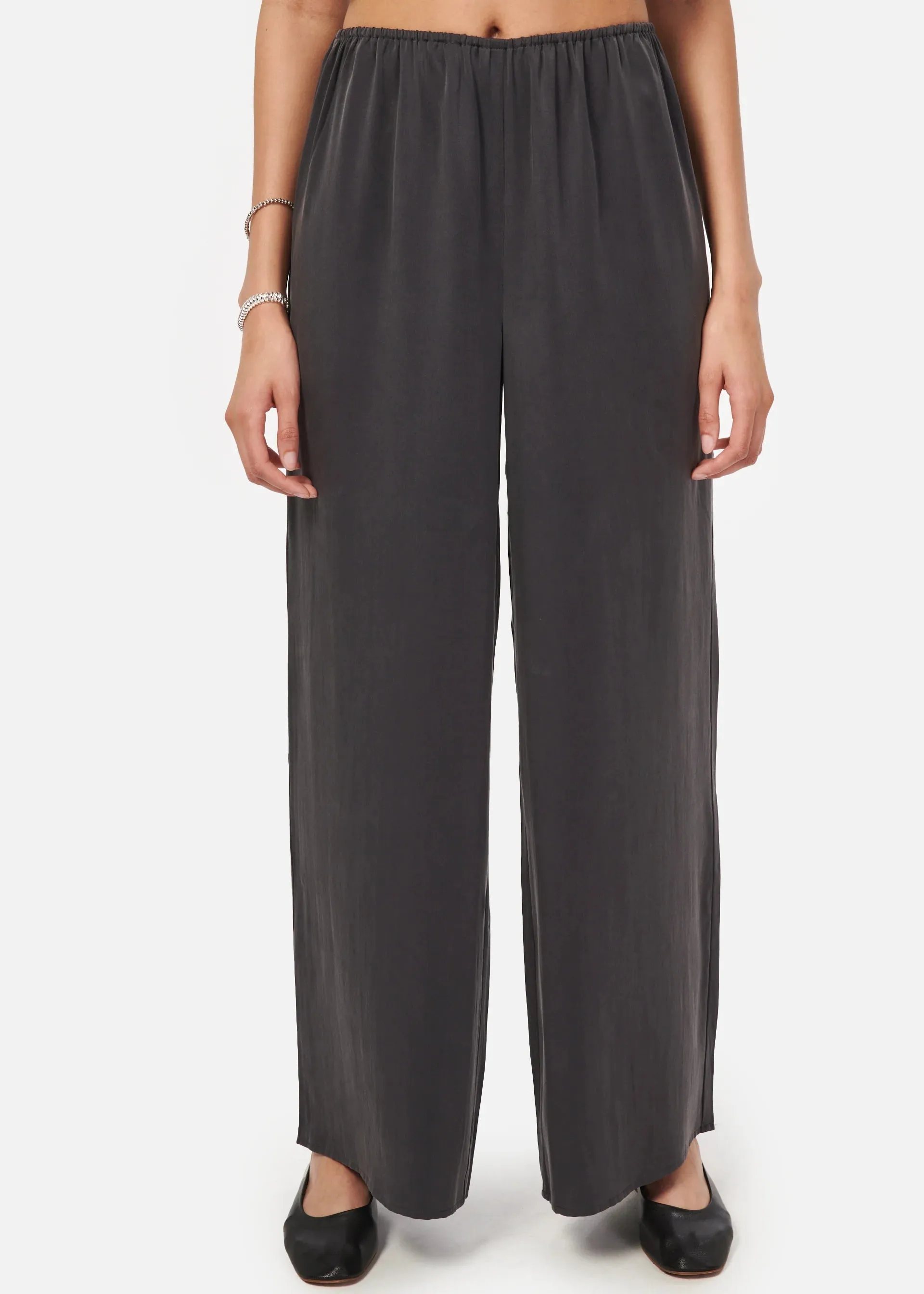 Cami NYC Doreen Pant in Graphite