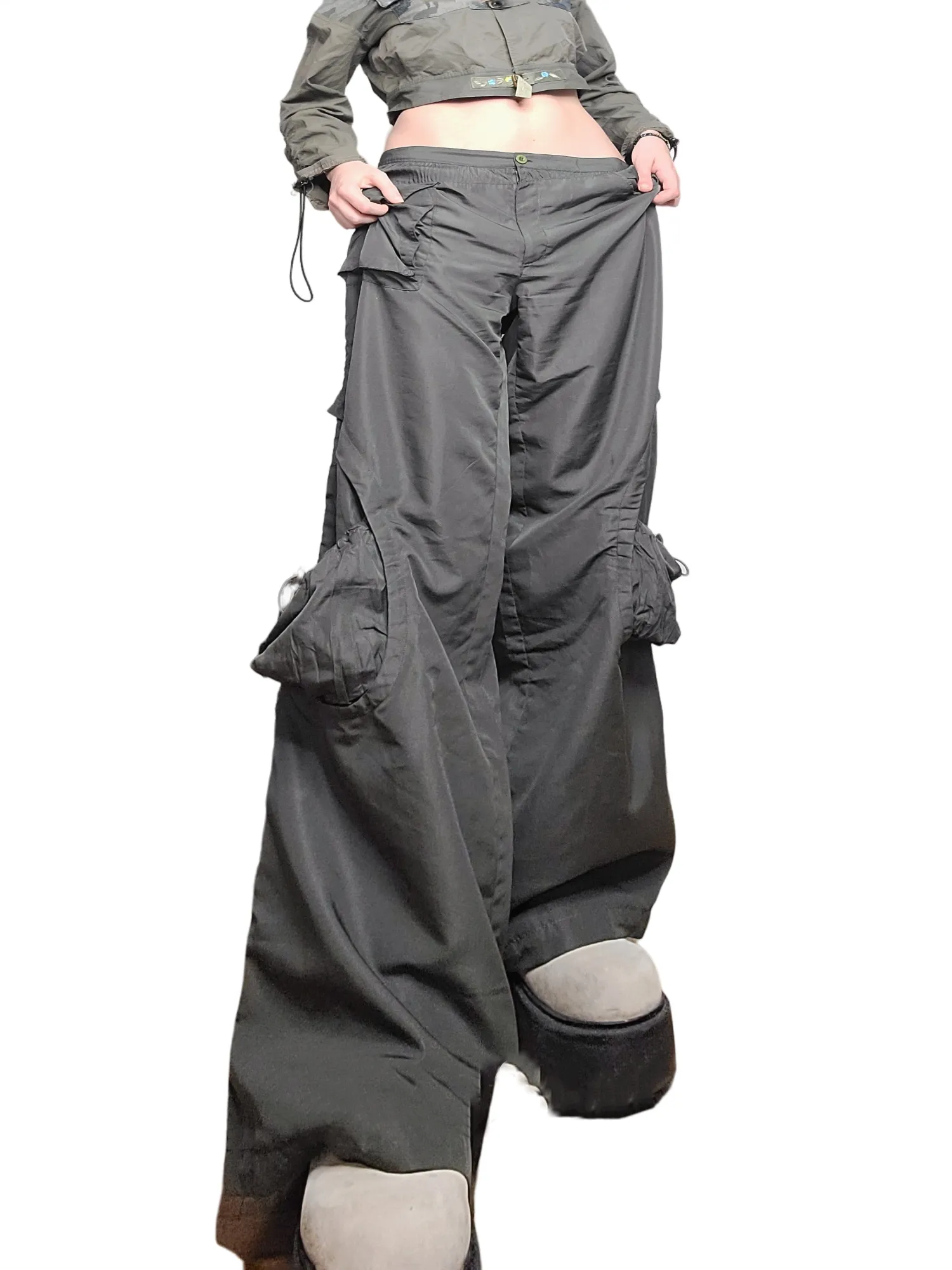 Cargo parachute kaki