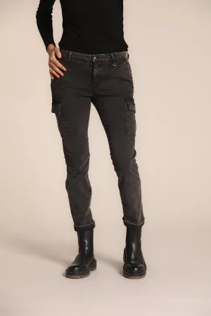 Chile City women's cargo pants in satin curvy fit
