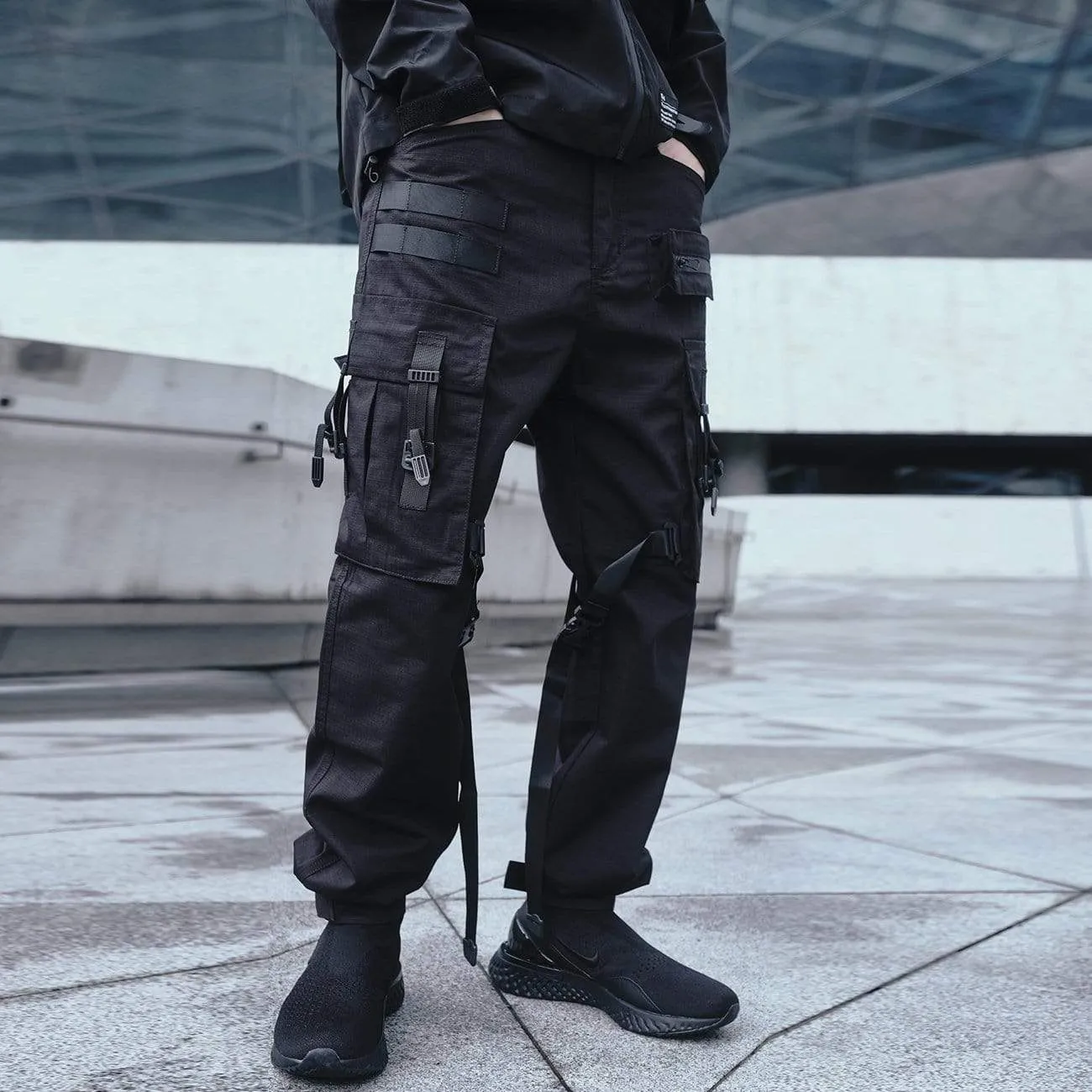 Combat Ribbons Pockets Cargo Pants