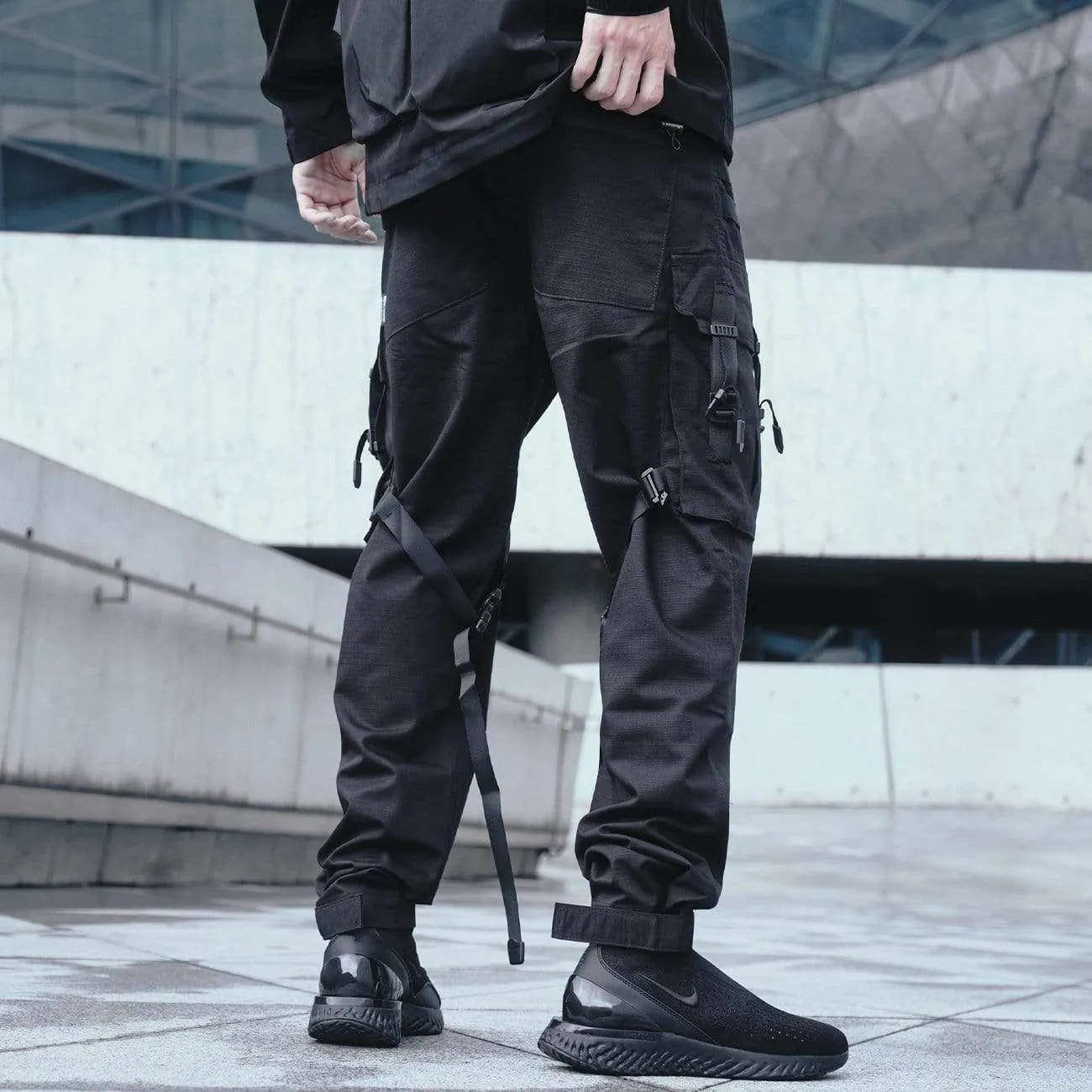 Combat Ribbons Pockets Cargo Pants