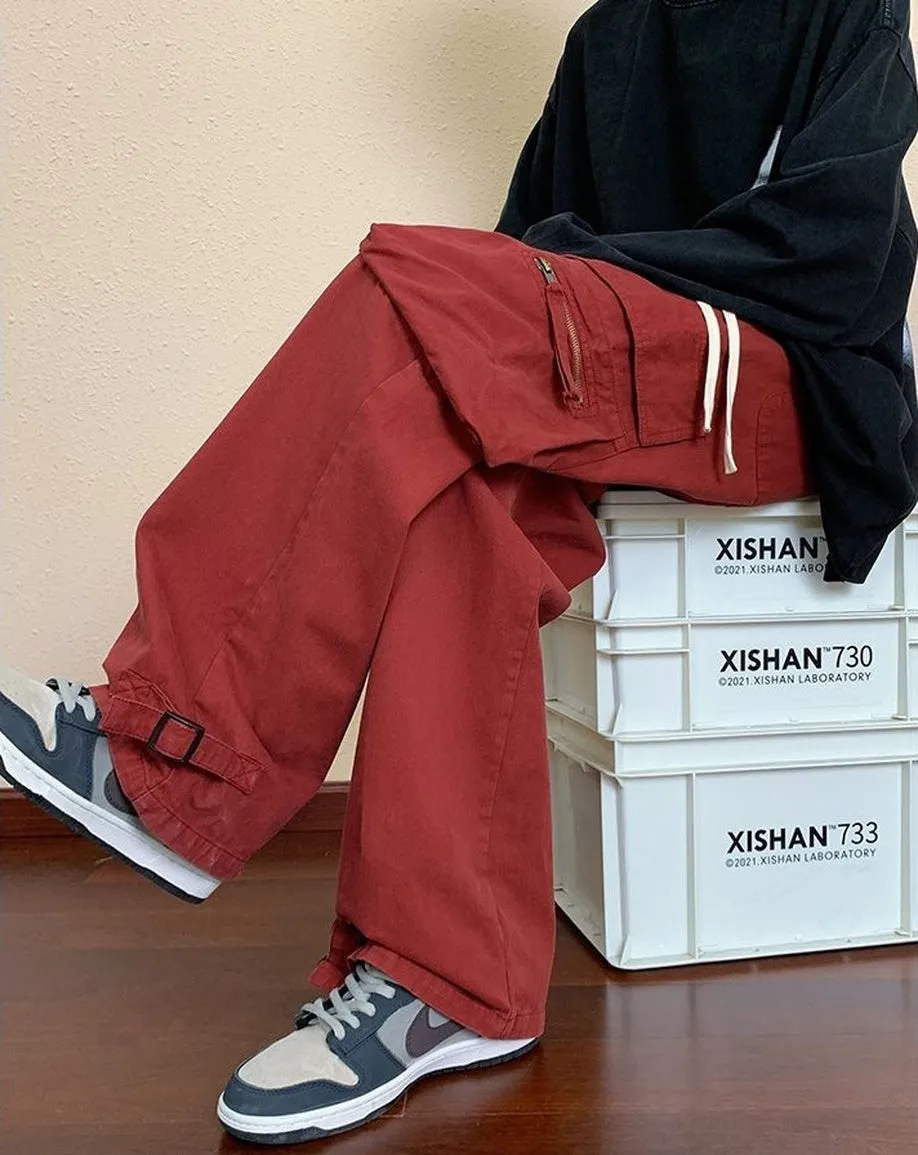 Comfortable Straight-Leg Cargo Pants for Men with Bellows Pockets