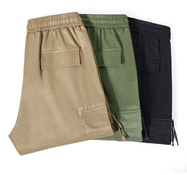 Comfortable Tapered Leg Cargo Pants Featuring Bellows Pockets