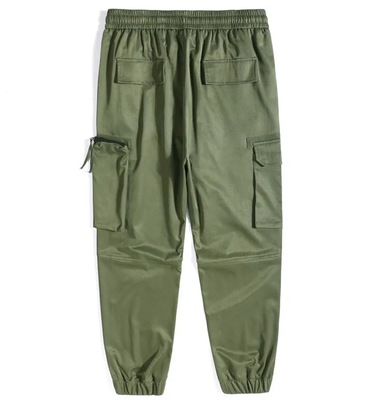 Comfortable Tapered Leg Cargo Pants Featuring Bellows Pockets