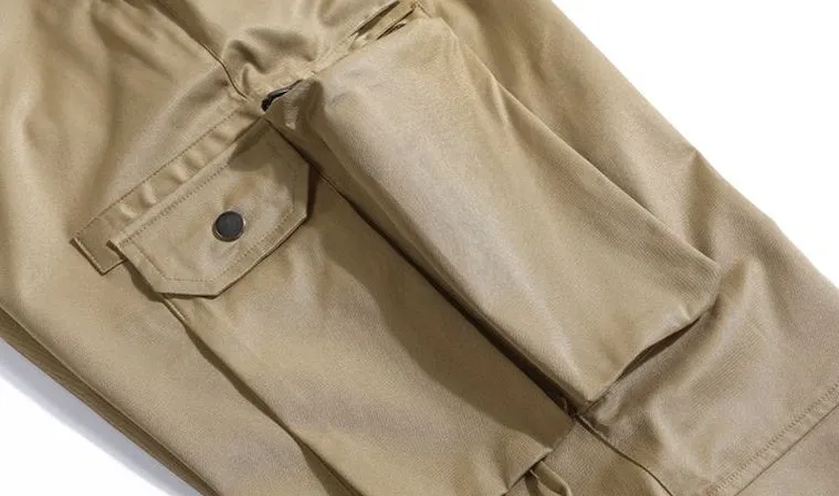 Comfortable Tapered Leg Cargo Pants Featuring Bellows Pockets