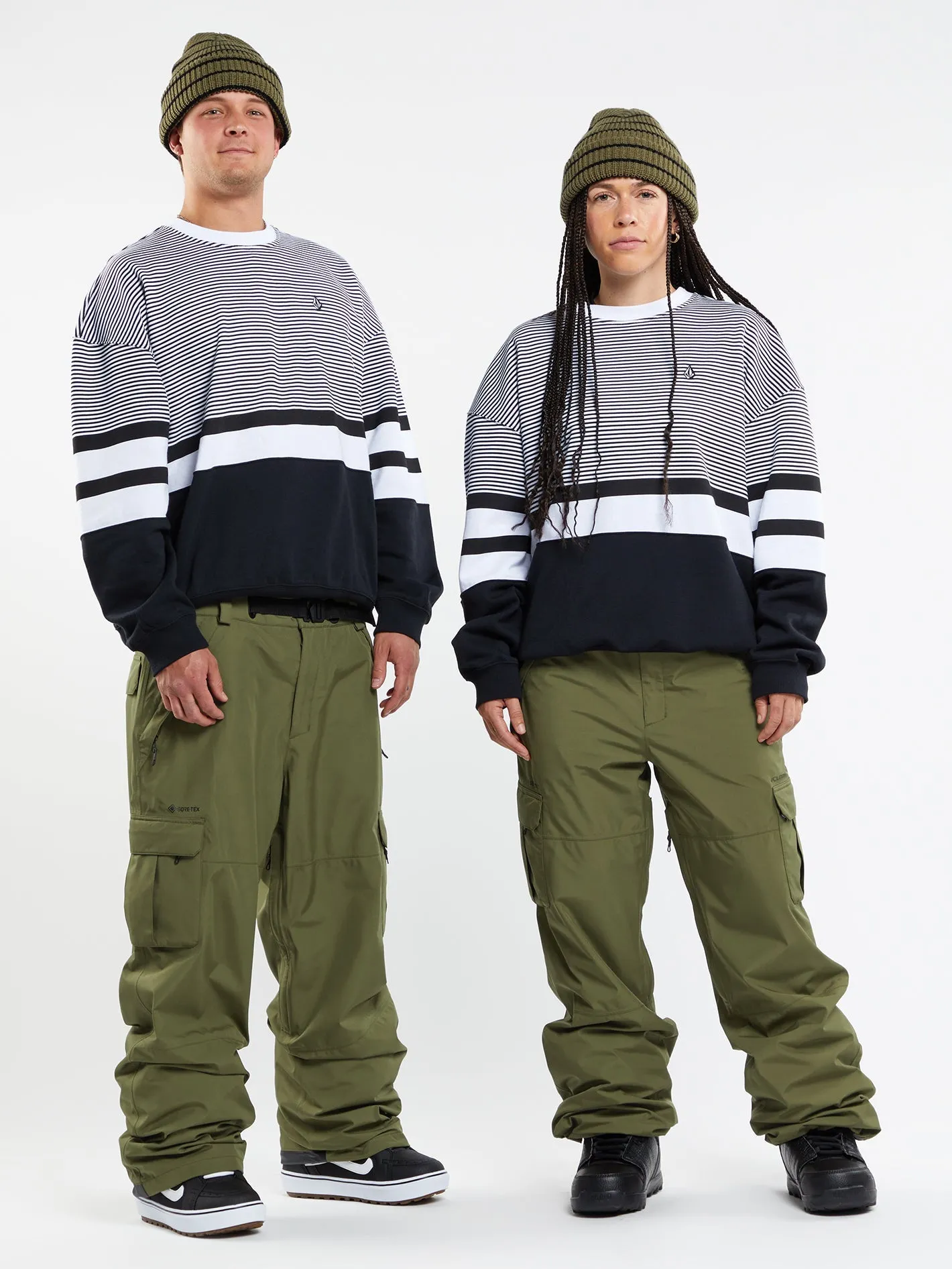 Des Sweatshirt - BLACK