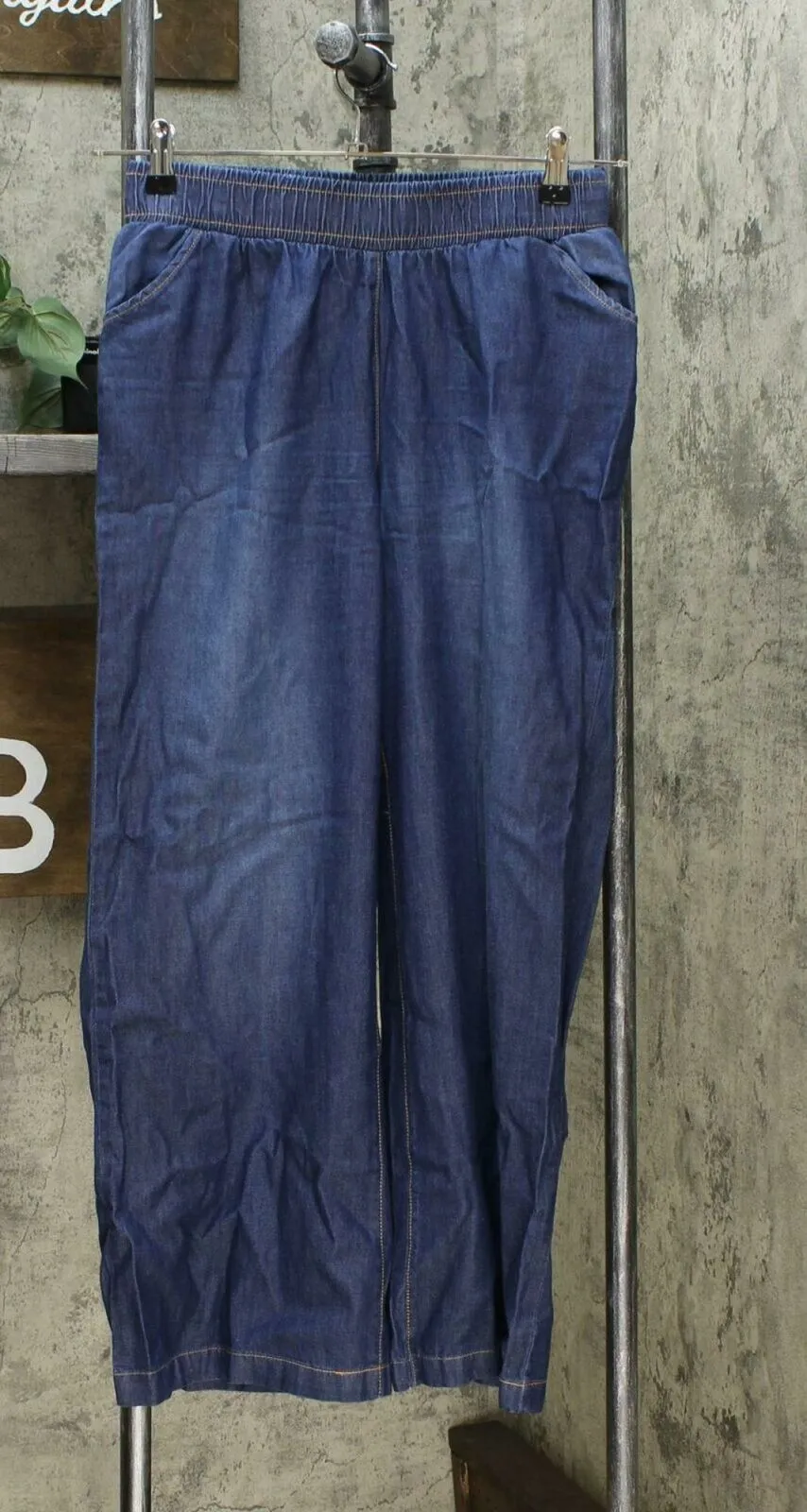 DG2 by Diane Gilman Women's Petite SoftCell Chambray Wide Leg Pants Indigo PS