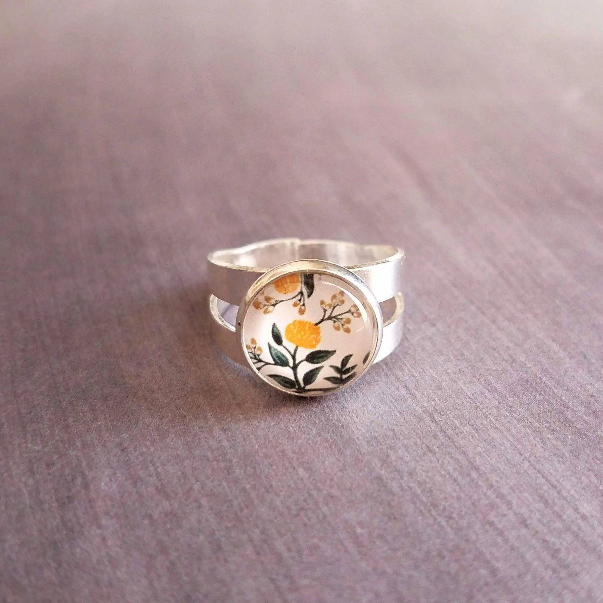 Flower Ring, wide silver band ring, double band ring, adjustable silver ring, round glass stone ring, yellow floral ring, 5 6 7 8 9 large