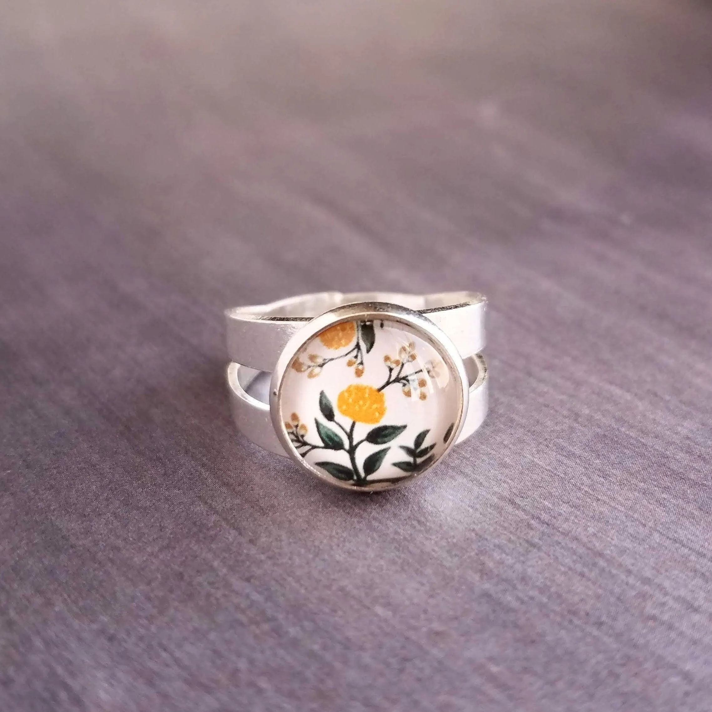 Flower Ring, wide silver band ring, double band ring, adjustable silver ring, round glass stone ring, yellow floral ring, 5 6 7 8 9 large