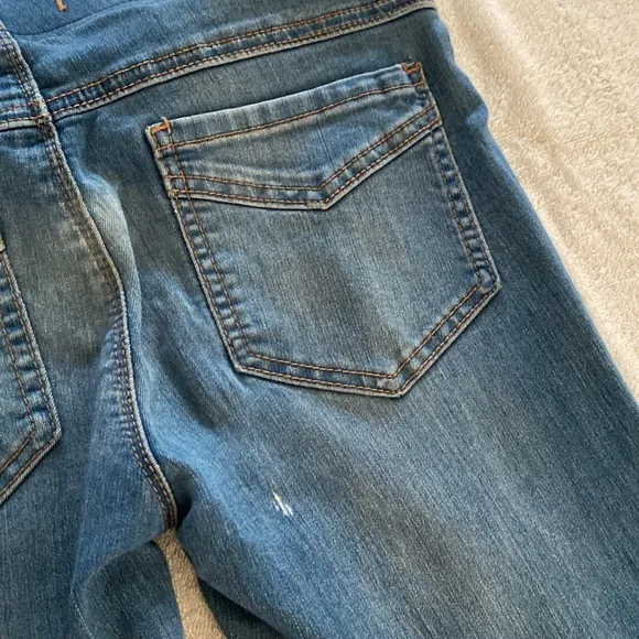 Free People Penny Pull On Stretchy great Pull On Flare pants