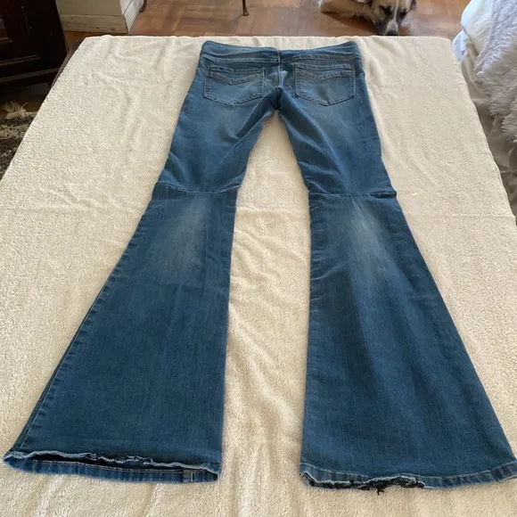 Free People Penny Pull On Stretchy great Pull On Flare pants