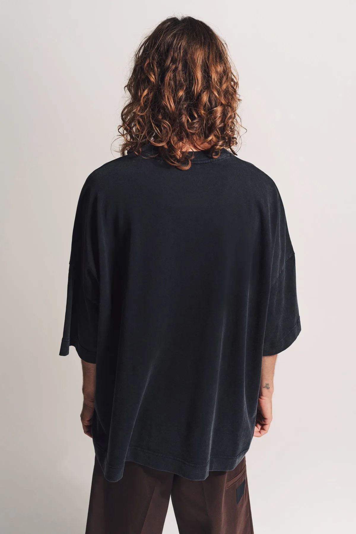 GIVENCHY | ULTRA FIT SHORT SLEEVE TEE