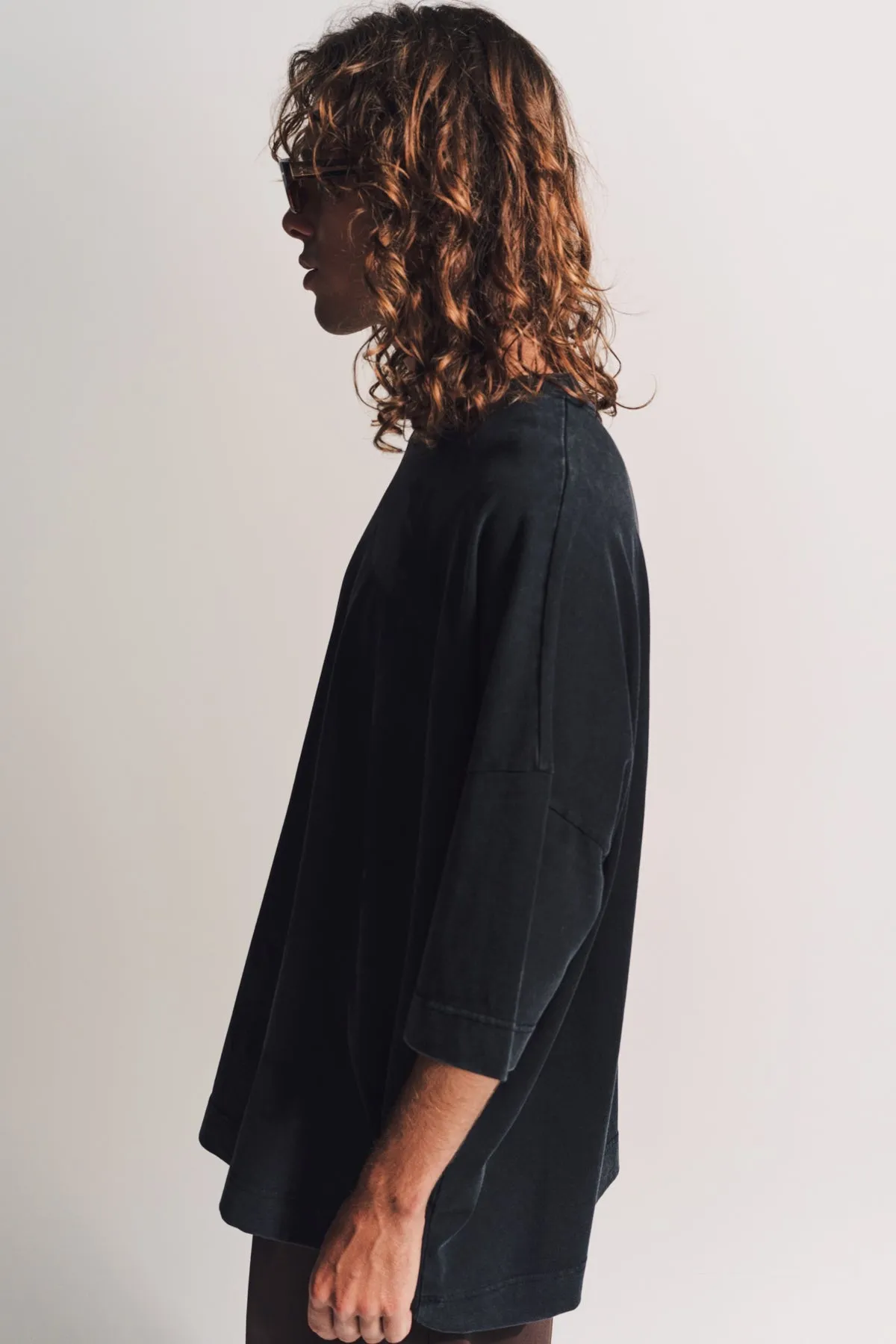 GIVENCHY | ULTRA FIT SHORT SLEEVE TEE