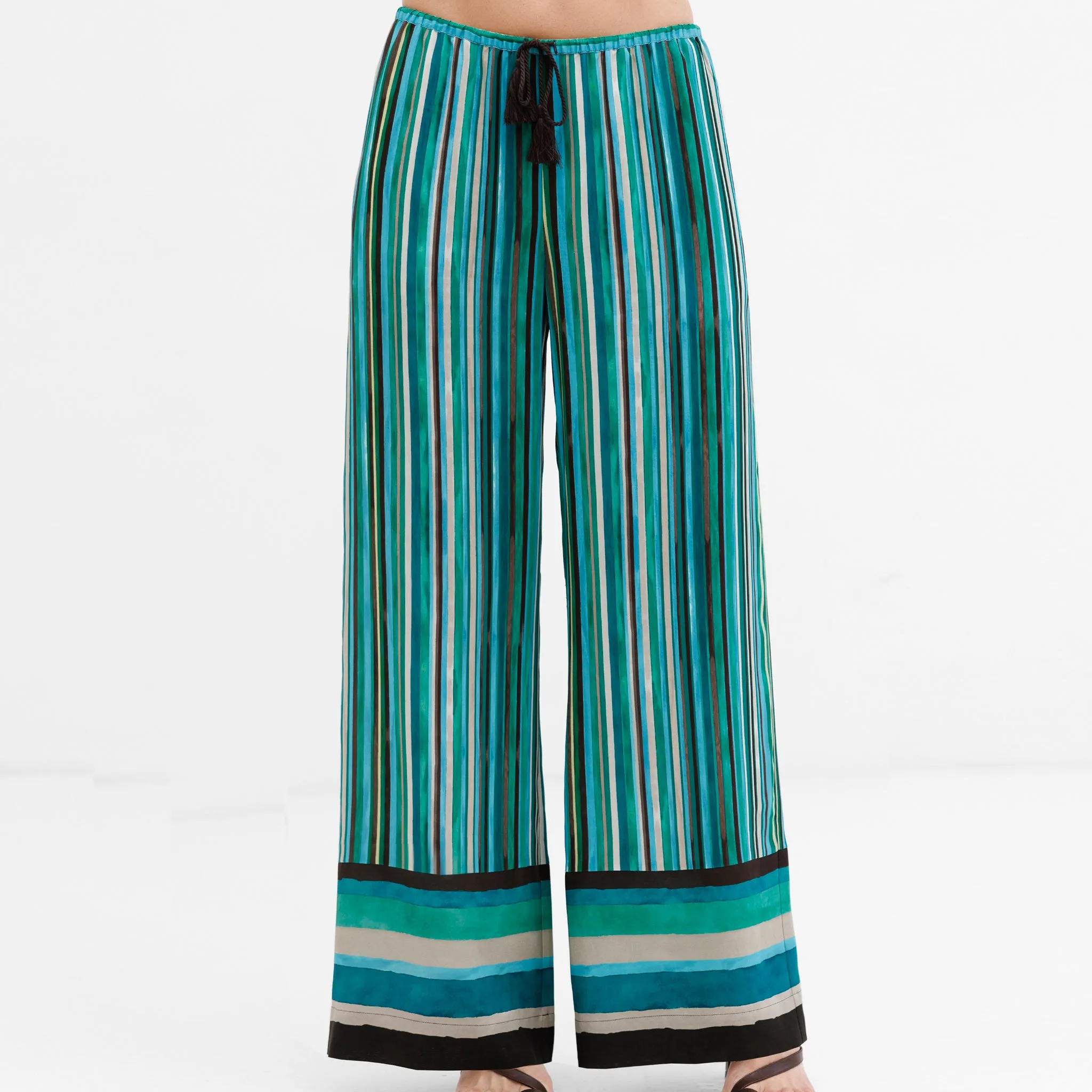 go pump up the volume pant border