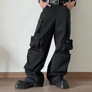 Gorpcore Cargo Pants: Elegance and Functionality