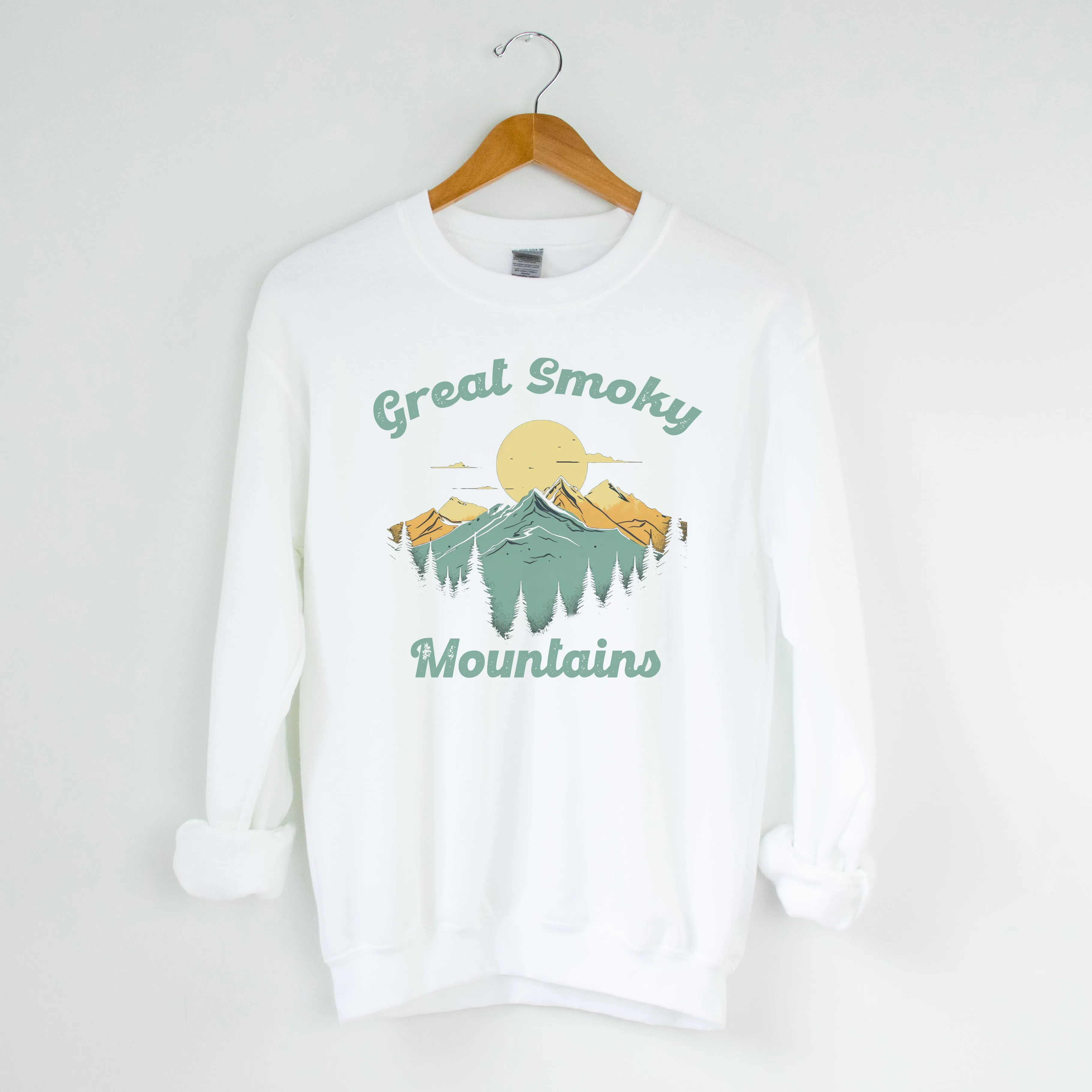 GREAT SMOKY MOUNTAINS NATIONAL PARK WHITE CREWNECK