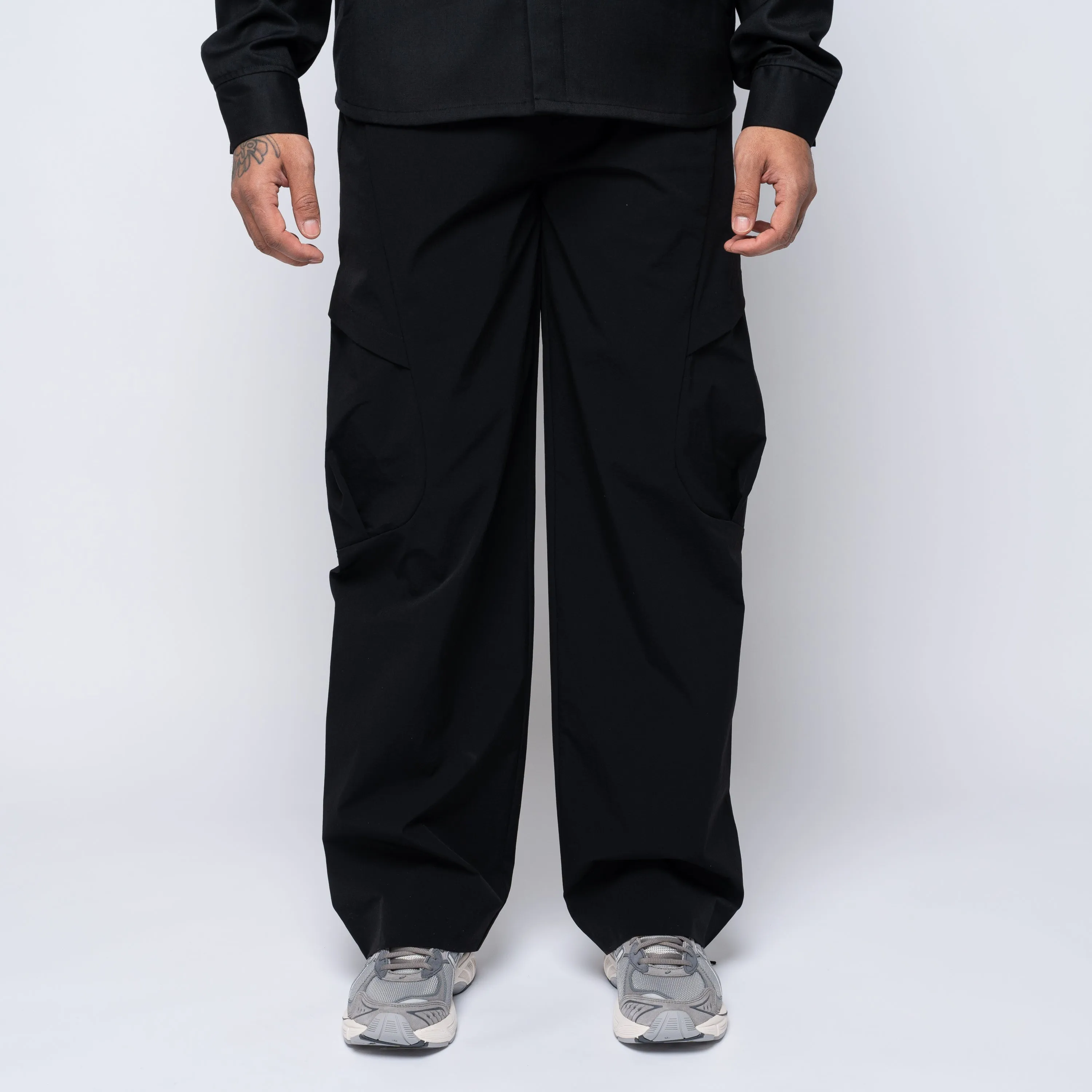 Jeongli Cargo Trouser Black