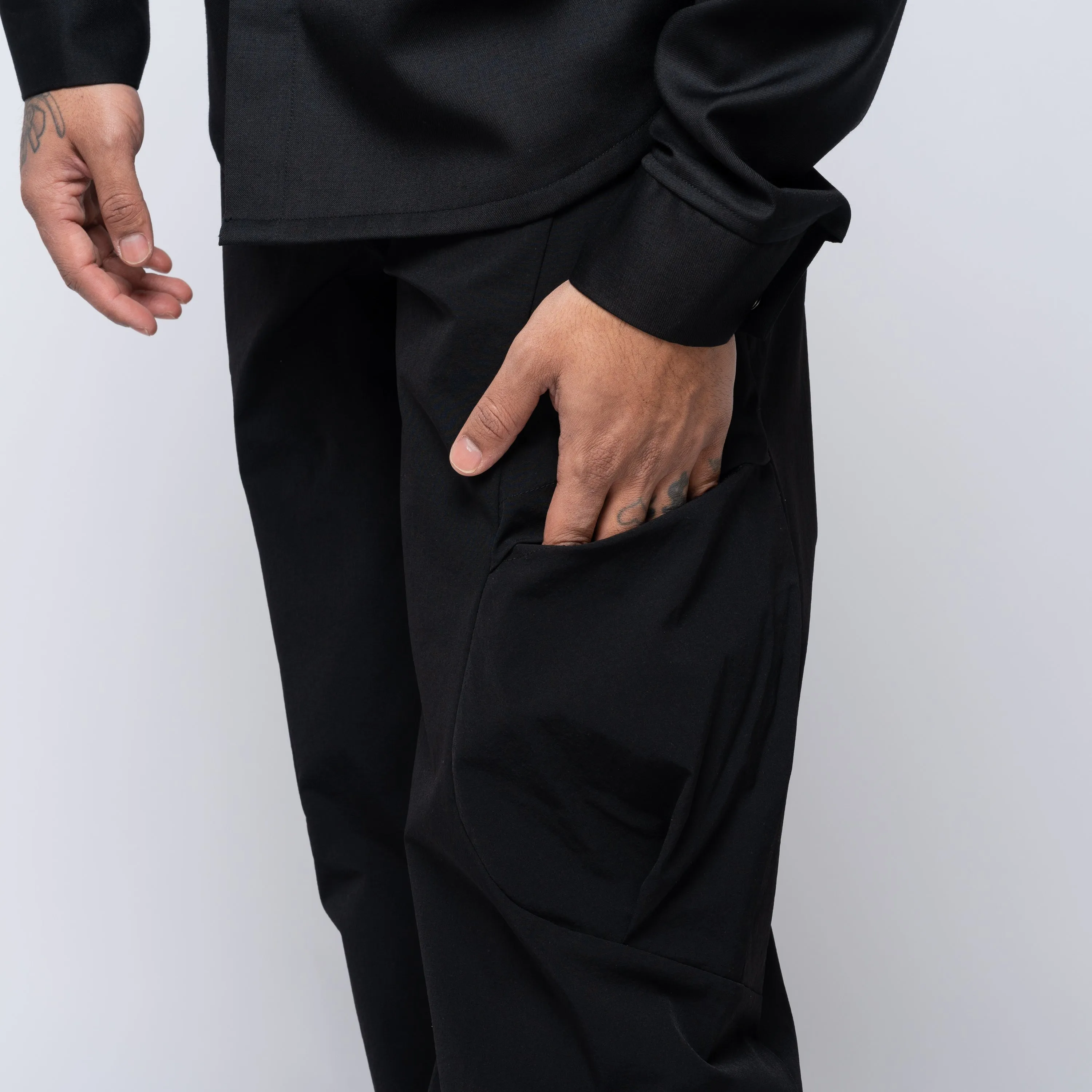 Jeongli Cargo Trouser Black