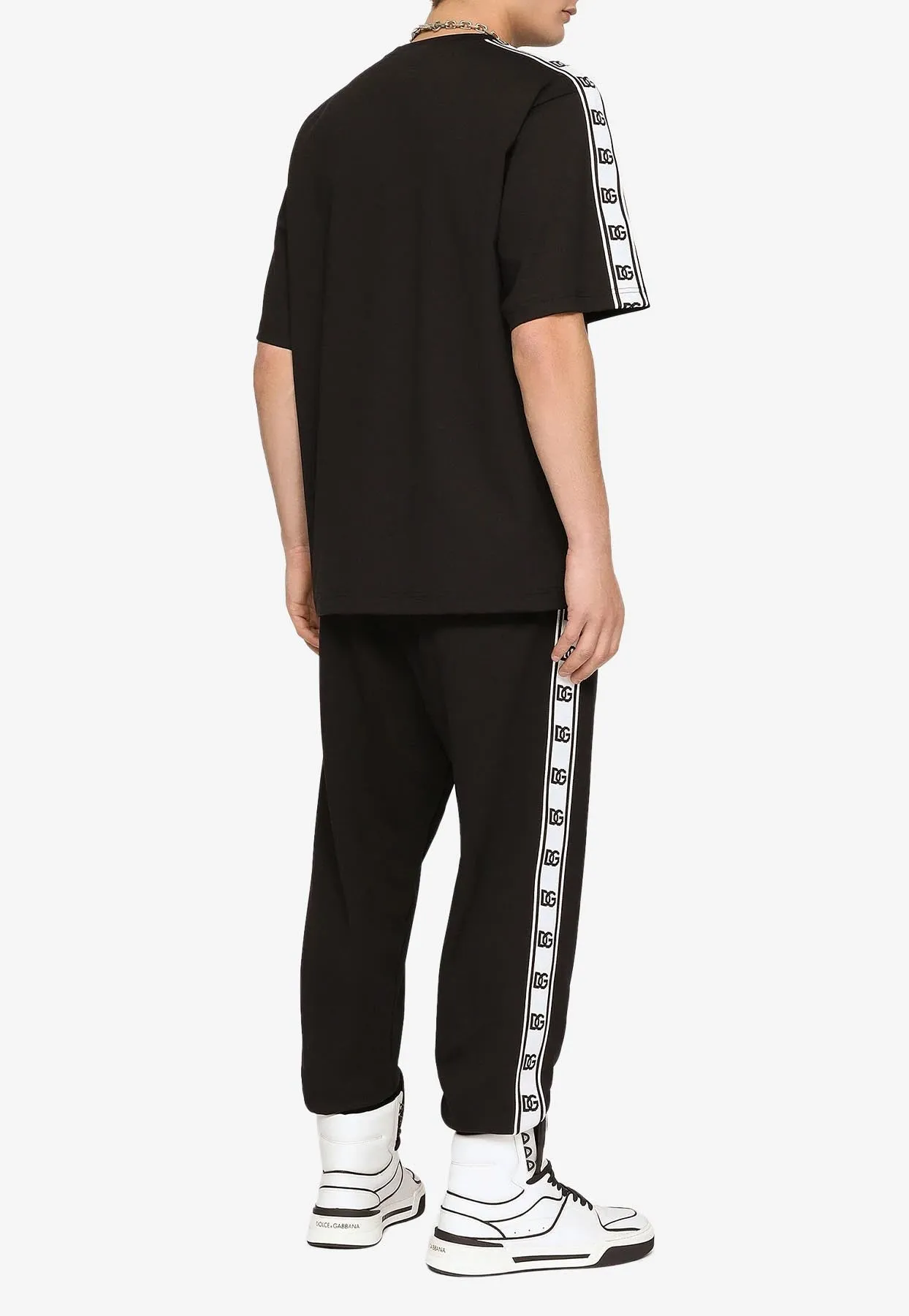 Logo Band Crewneck Short-Sleeved T-shirt