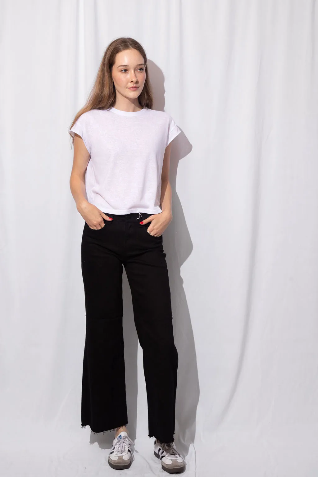 Mid Rise Wide Leg
