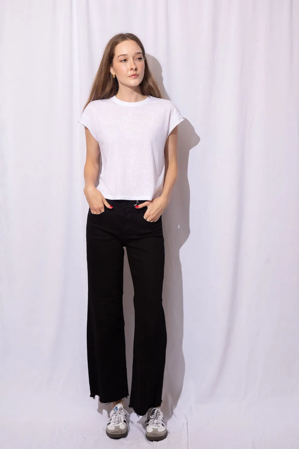 Mid Rise Wide Leg