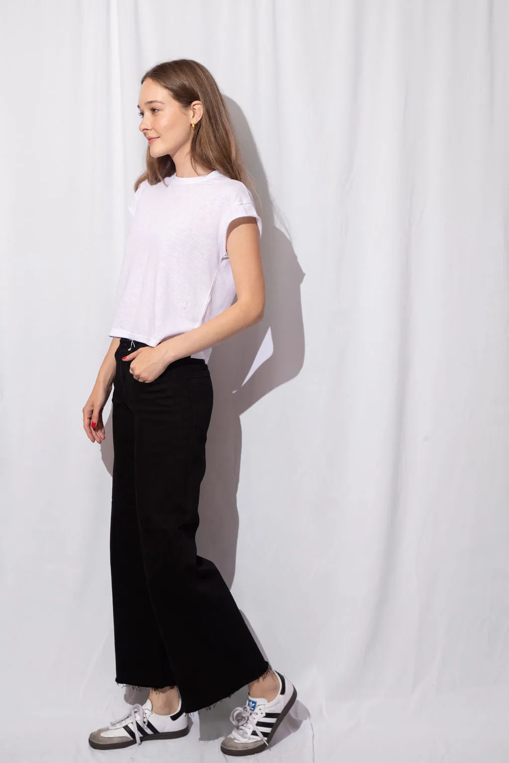 Mid Rise Wide Leg