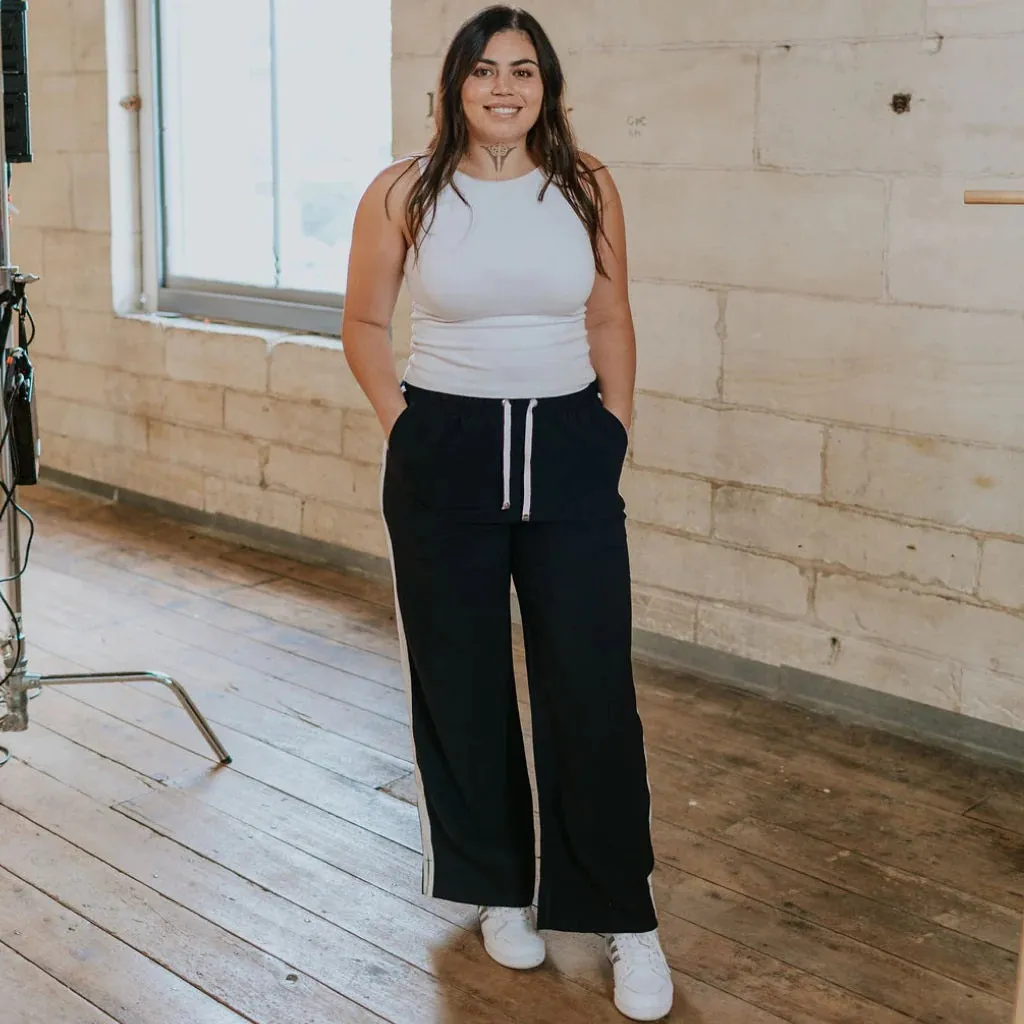 MOKE Indiana Wide Leg Pants