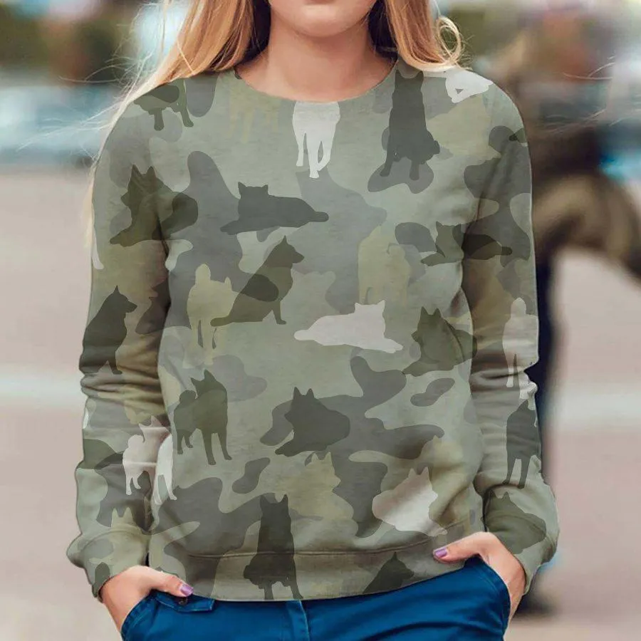 Norwegian Elkhound - Camo - Premium Sweatshirt