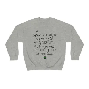 She Prays For The Safety Of Her Hero © Unisex Crewneck Sweatshirt (Thin Green Line)