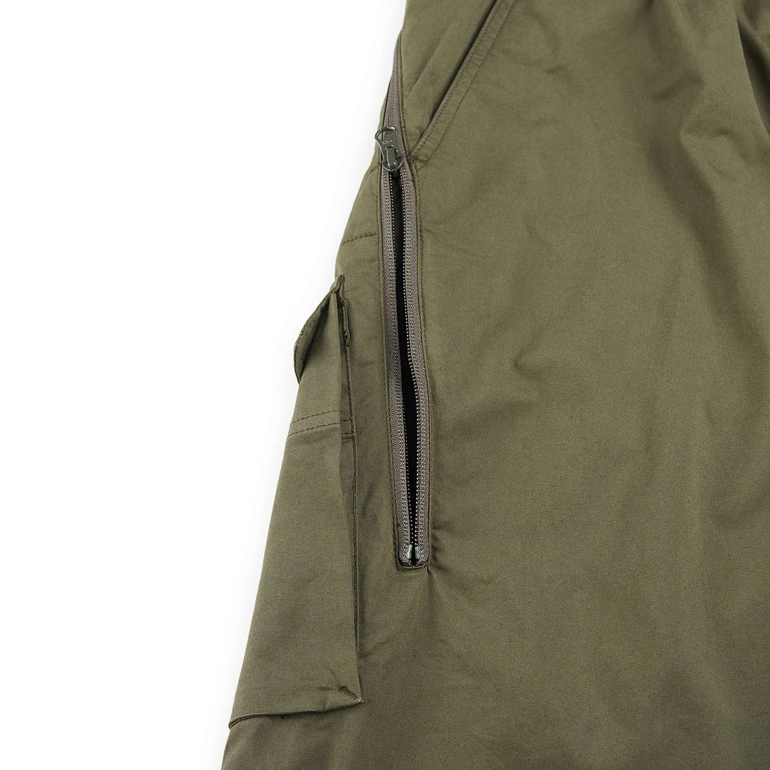 stone island ghost piece cargo pants (olive)
