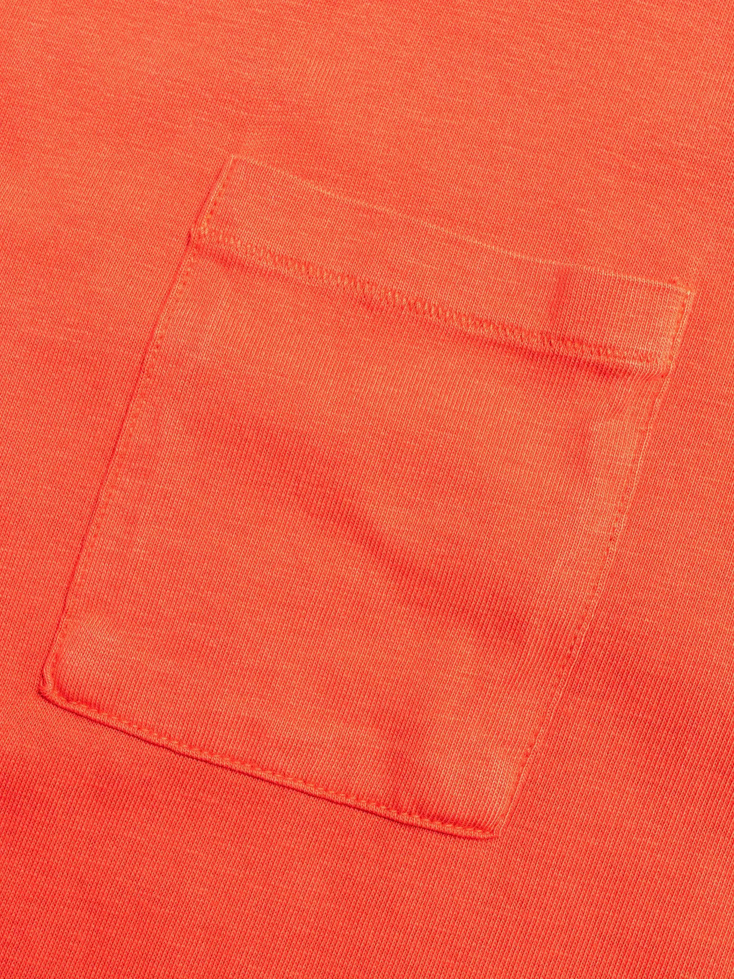 The Pigment Pocket T-Shirt in Red