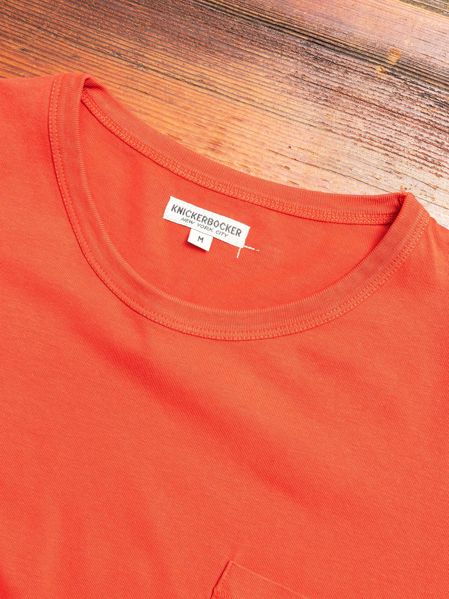 The Pigment Pocket T-Shirt in Red