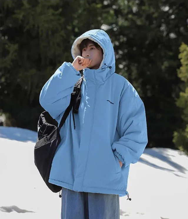 Versatile Men's Windproof Fleece Jacket with Label Detailing