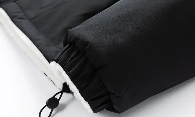 Versatile Men's Windproof Fleece Jacket with Label Detailing