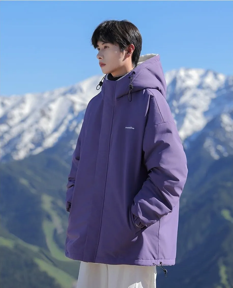 Versatile Men's Windproof Fleece Jacket with Label Detailing