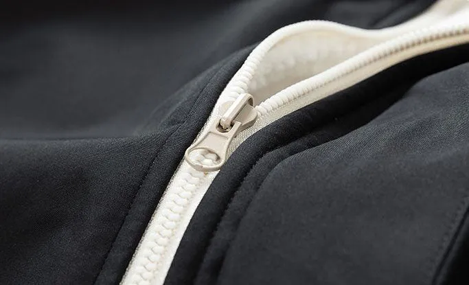 Versatile Men's Windproof Fleece Jacket with Label Detailing