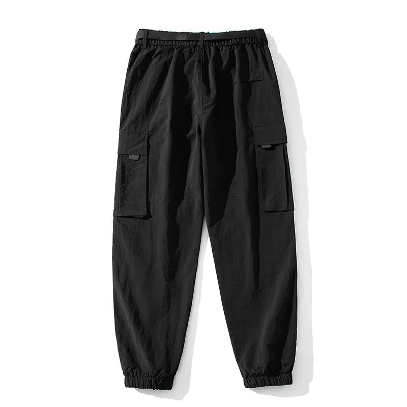 Versatile Tapered-leg Cargo Pants for Casual Style