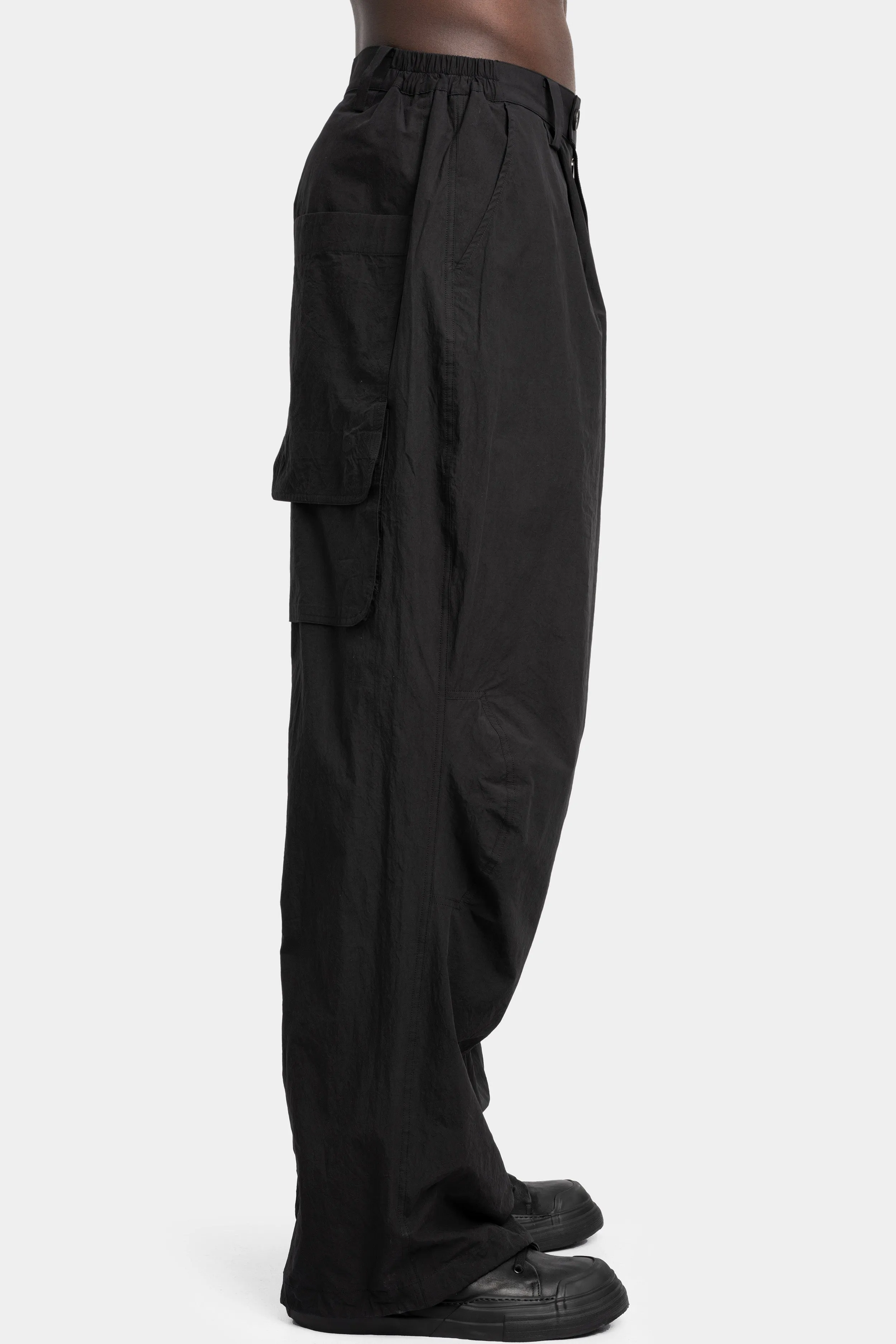 Wide leg pants
