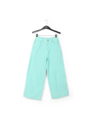 Wide-leg pants