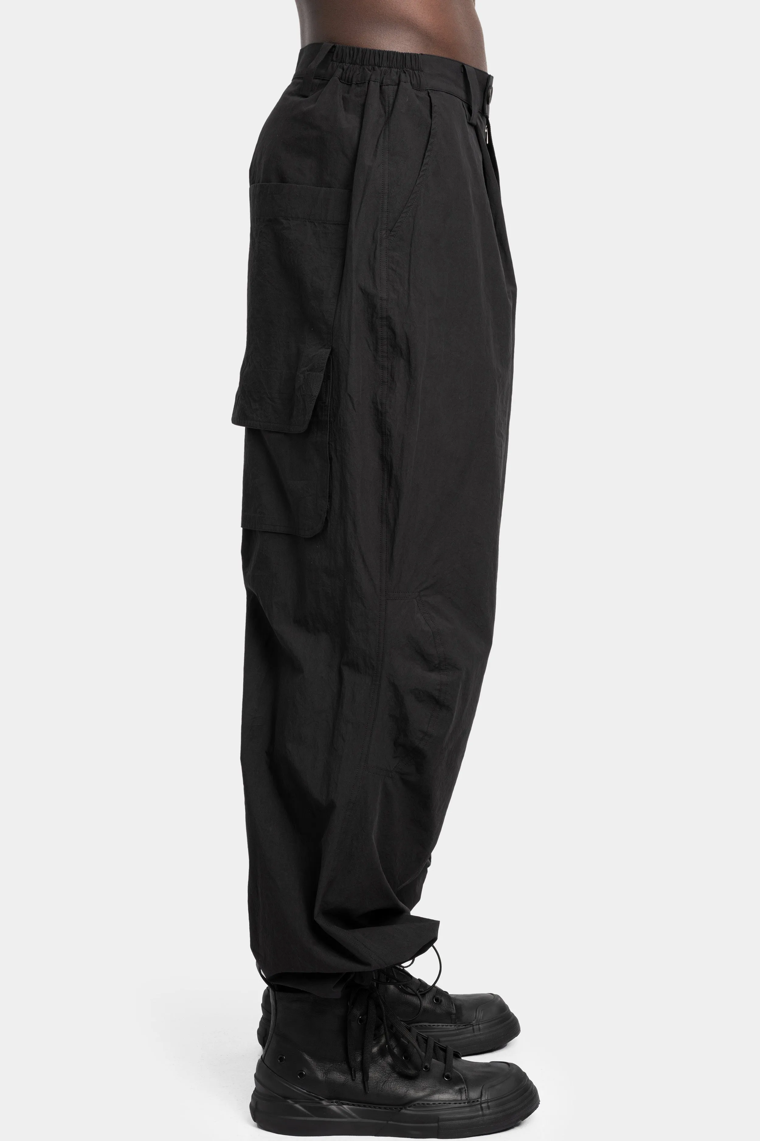 Wide leg pants