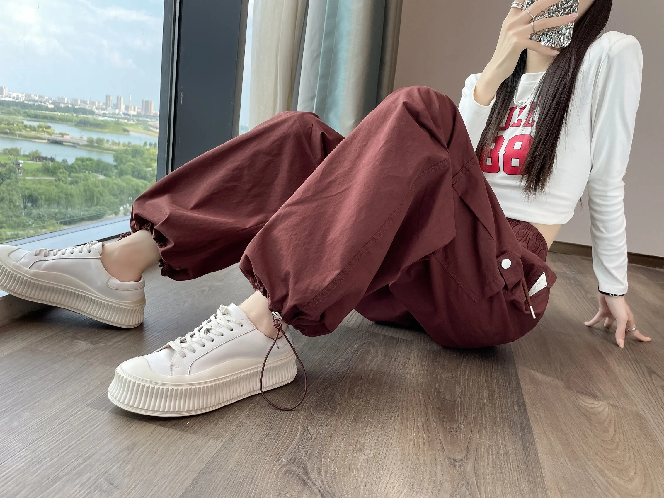 Women's Lightweight and Breathable High Waisted Cargo Pant