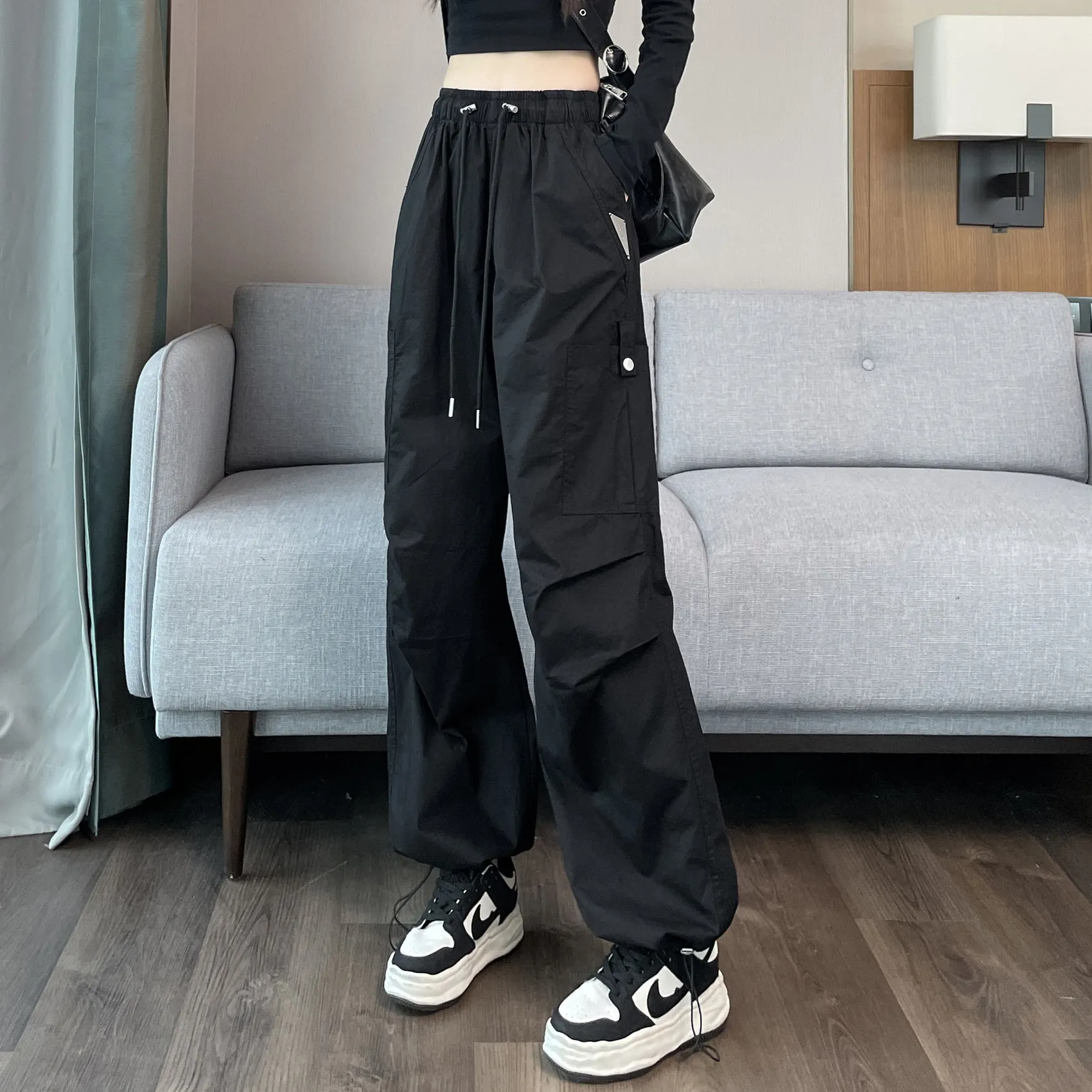 Women's Lightweight and Breathable High Waisted Cargo Pant