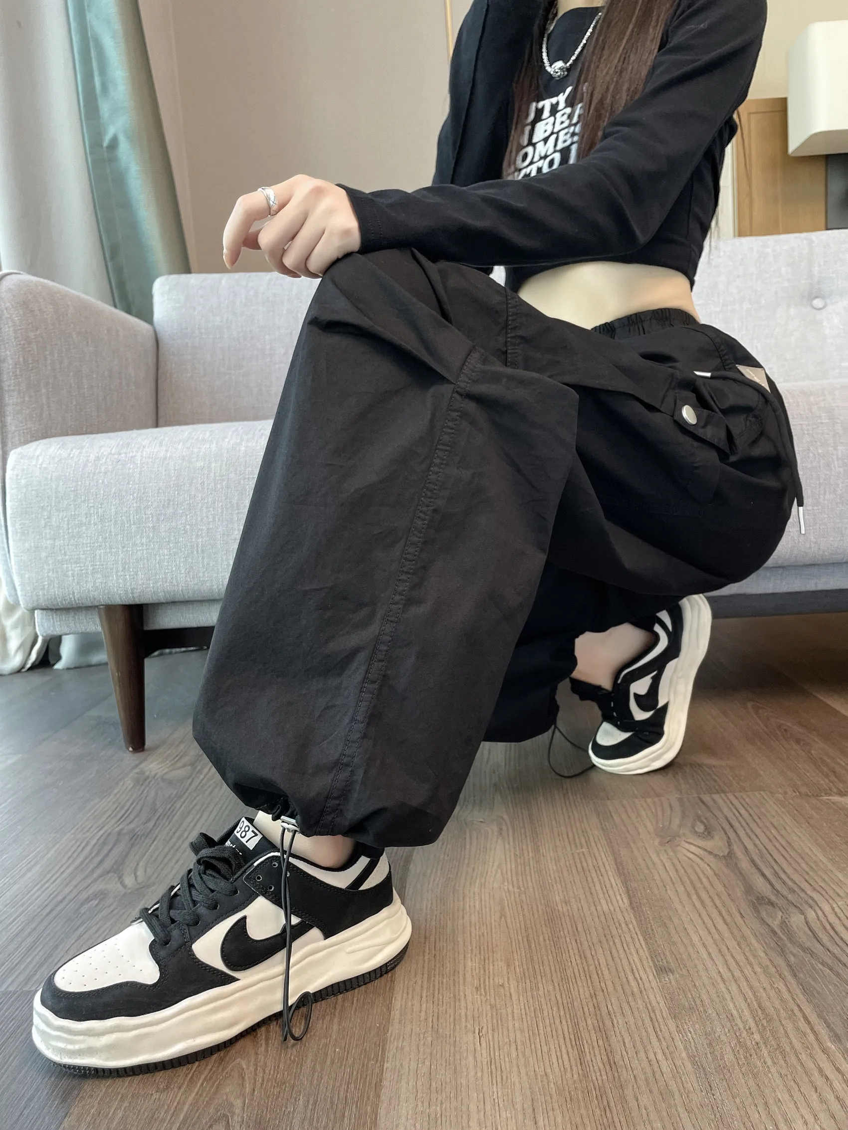 Women's Lightweight and Breathable High Waisted Cargo Pant