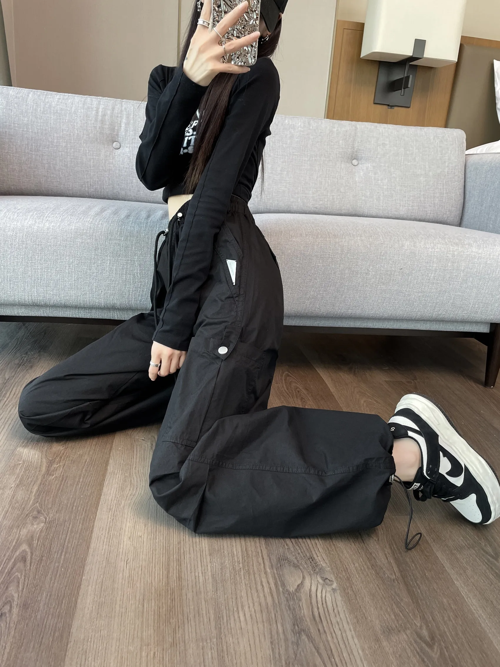 Women's Lightweight and Breathable High Waisted Cargo Pant